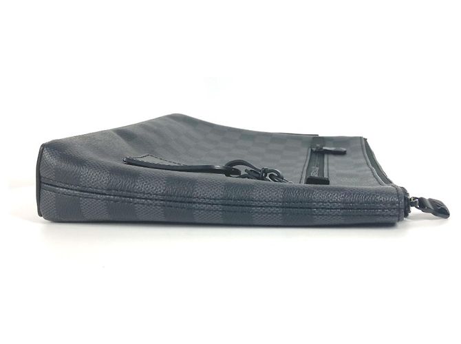 Borsa Pouch Take-Off Damier Graphite Louis Vuitton Nero - vista 4