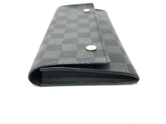 Louis Vuitton Damier Graphite Long Wallet Black - view 4