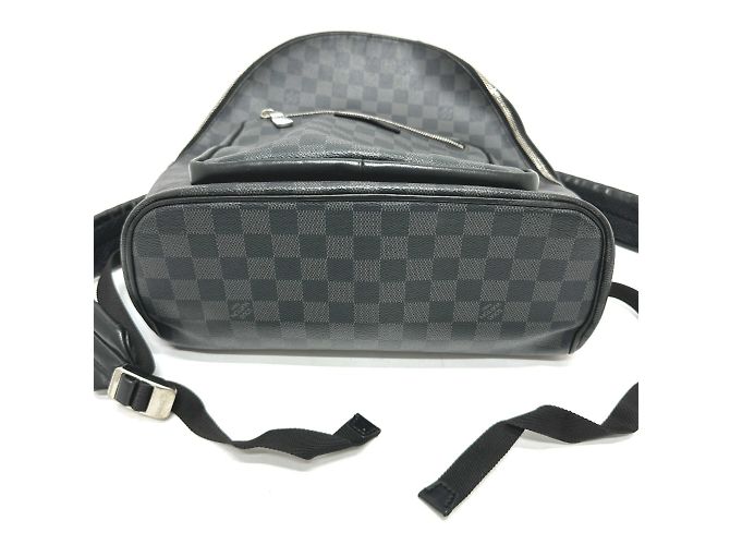 Zaino Josh Louis Vuitton in Damier Graphite Nero - vista 3