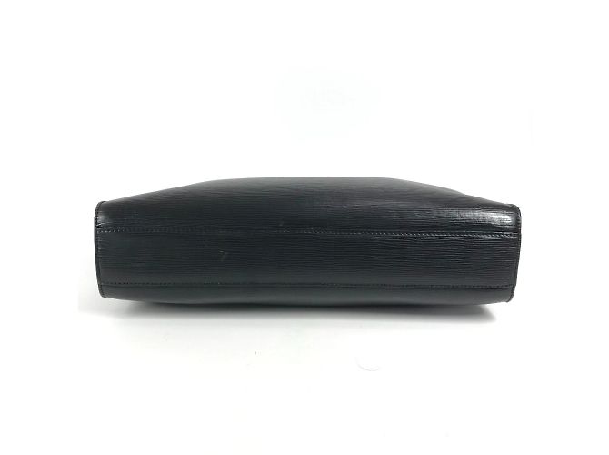 Borsa Bassano MM Epi Louis Vuitton Nero - vista 5