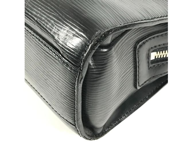 Borsa Bassano MM Epi Louis Vuitton Nero - vista 6