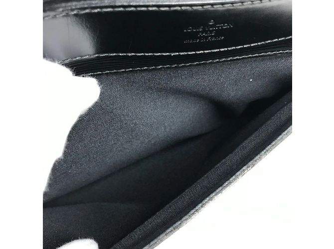 Borsa Bassano MM Epi Louis Vuitton Nero - vista 9