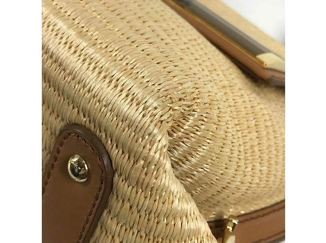 Borsa 2WAY Sofia con logo Gancini di Salvatore Ferragamo Beige - vista 10