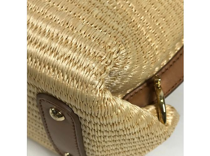 Borsa 2WAY Sofia con logo Gancini di Salvatore Ferragamo Beige - vista 12