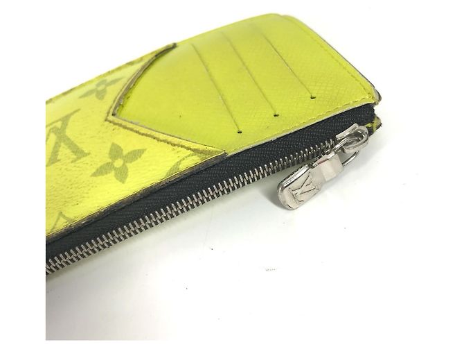 Monedero Taigarama de Louis Vuitton Amarillo - vista 3