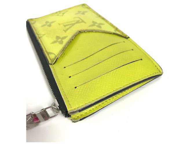 Monedero Taigarama de Louis Vuitton Amarillo - vista 4