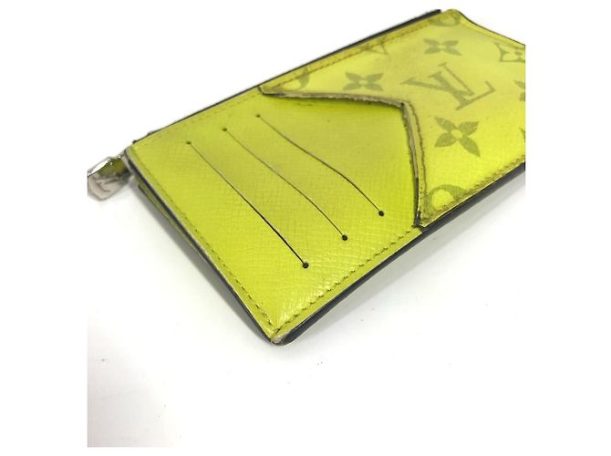 Monedero Taigarama de Louis Vuitton Amarillo - vista 5