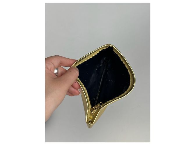 Clutch in pelle Loewe Madrid vintage dorata D'oro - vista 4
