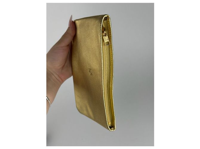 Clutch in pelle Loewe Madrid vintage dorata D'oro - vista 6
