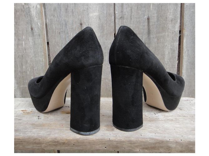 Décolleté Miu Miu Nere in Camoscio 10 cm Nero - vista 4