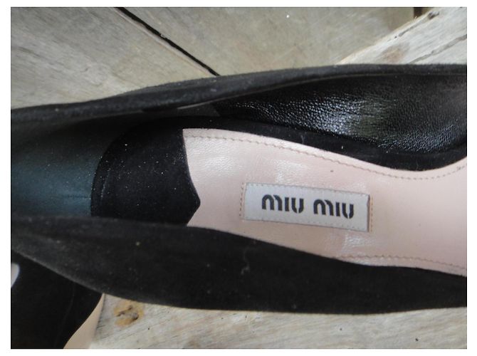 Décolleté Miu Miu Nere in Camoscio 10 cm Nero - vista 6