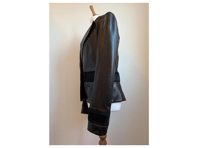 Bally Lederjacke in Schwarz mit Ponyhaut Details - Ansicht 2