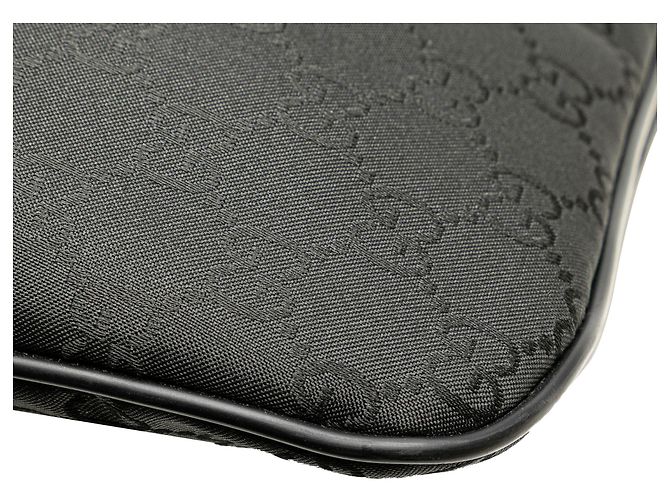 Borsa a tracolla in nylon GG nera di Gucci Nero - vista 10