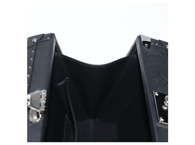 LOUIS VUITTON Monogram Shadow Clutch scatola Borsa Clutch Nera M12876 LV Auth BA1720SM Nero - vue 19