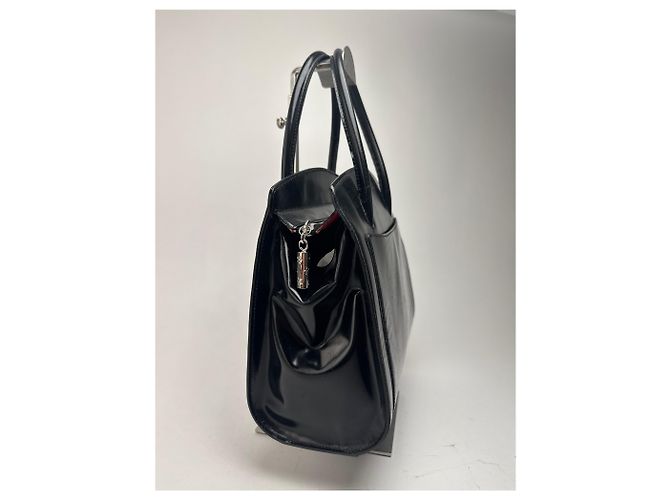Céline Vintage Celine Paris Handtasche aus schwarzem Lackleder - Ansicht 9