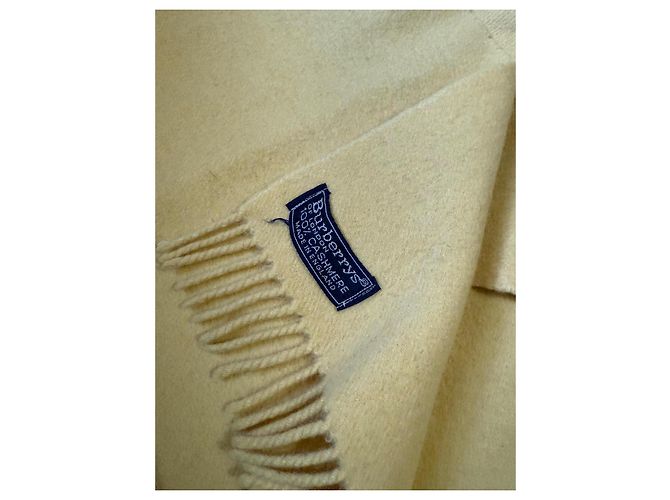 Burberry scarf yellow cashmere - view 3