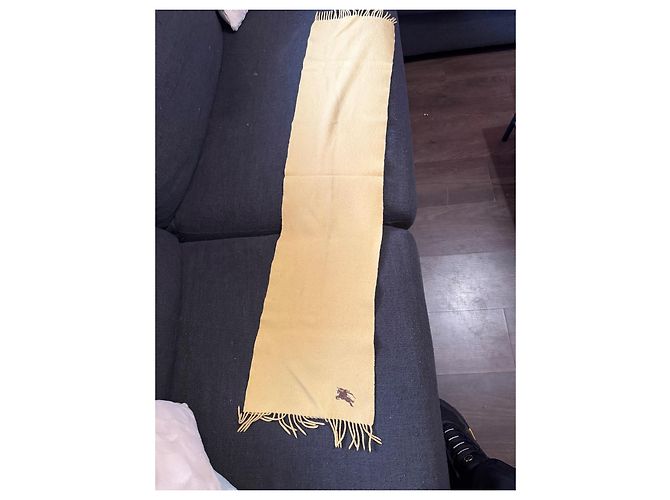 Burberry scarf yellow cashmere - view 4
