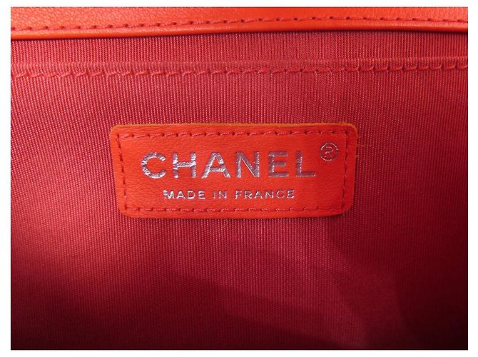 BORSA CHANEL BOY MEDIA IN PELLE CHEVRON CORALLO CON TRACOLLA Rosa - vista 11