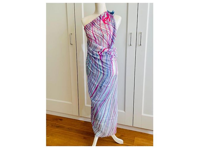 CHANEL Baumwoll-Kaschmir Pareo – Pre-Fall Kollektion Pink Weiß Blau Fuschia - Ansicht 10