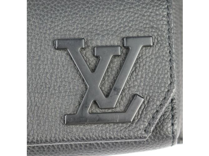 Borsa a tracolla Take Off di Louis Vuitton Nero - vista 4