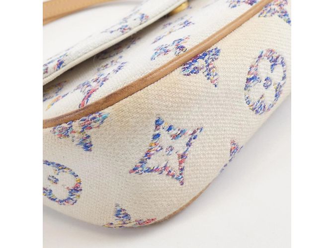 Borsa a Spalla Louis Vuitton Tweed Monogram Multicolor Wallet on Chain Ivy M83499 Bianco Multicolore - vista 3