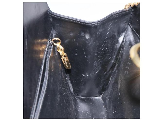 Borsa a spalla a catena Salvatore Ferragamo in pelle nera e oro Auth am8545 Nero D'oro - vista 18