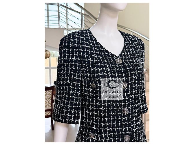 Chanel Artisanal CC Knöpfe schwarze Tweedjacke 38 FR - Ansicht 11