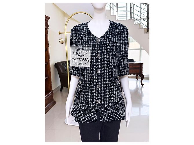 Chanel Artisanal CC Knöpfe schwarze Tweedjacke 38 FR - Ansicht 8