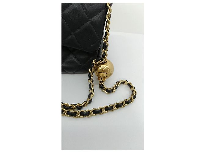 Wallet On Chain Chanel Mini Borsa a Soffietto Nera in Pelle Esotica Nero - vista 2