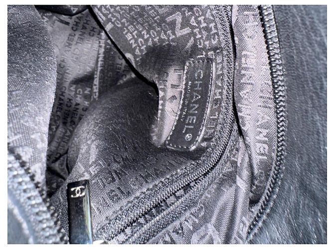 Chanel Modern Hobo Chain Around Slouch Bag Pelle di agnello nera Nero - vista 7