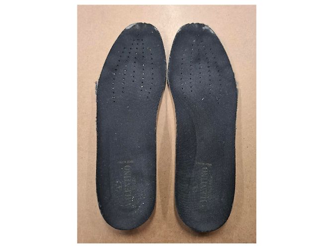 Sneakers Rockrunner Valentino Garavani in nero e materiali misti - vista 17
