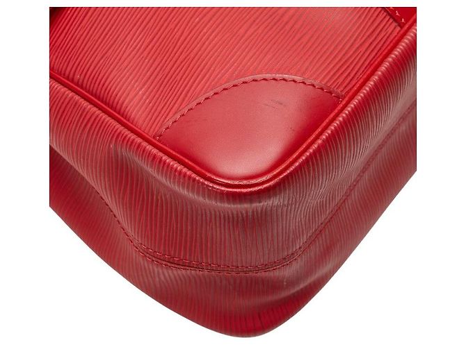 Borsa tote Epi Segur MM Louis Vuitton M5886E Rosso - vista 6