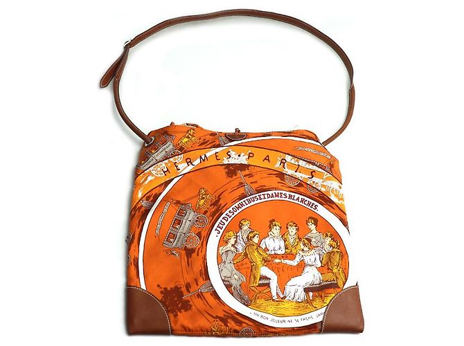 Hermès Hermes Silky City PM Omnibus et Dames Blanches Silk Leather Shoulder Bag Orange - view 2