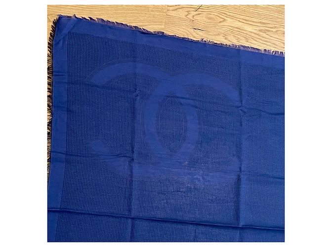 CHANEL Pareo in Cotone Oversized – Blu Navy Scuro – Collezione 18B Blu scuro - vista 3