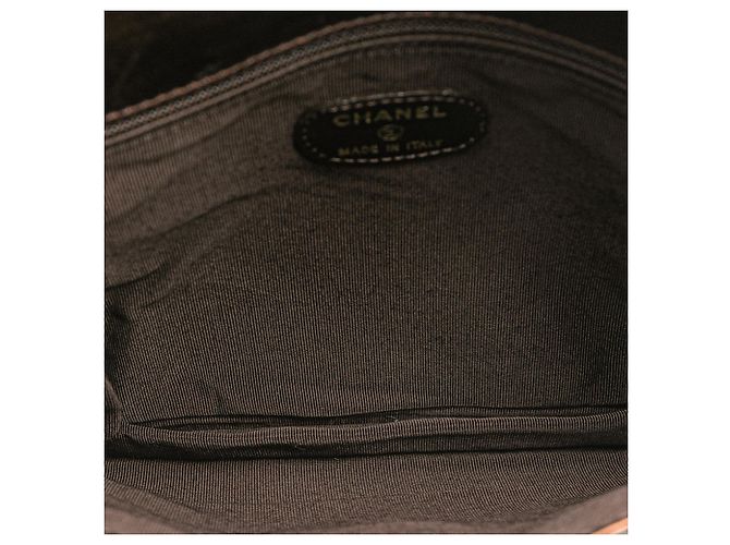 Borsa a tracolla in pelle di agnello metallica marrone Chanel Bronzo - vista 4