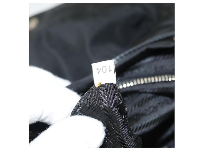 PRADA Borsa a Spalla Nylon Nero Oro Auth 123769 D'oro - vista 12