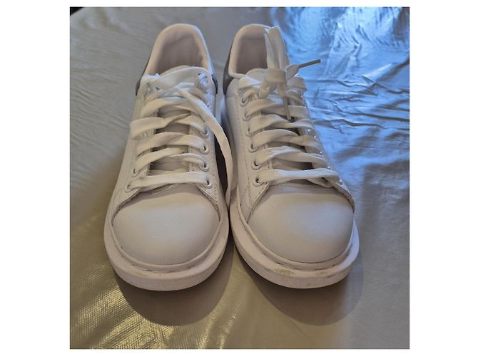Alexander McQueen weiße und graue Sneakers Größe 36 Oversize Schuhe - Ansicht 3