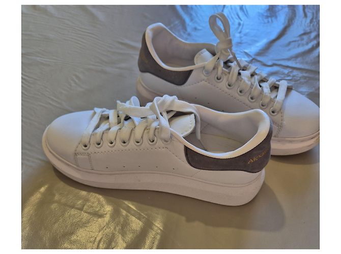 Alexander McQueen weiße und graue Sneakers Größe 36 Oversize Schuhe - Ansicht 4