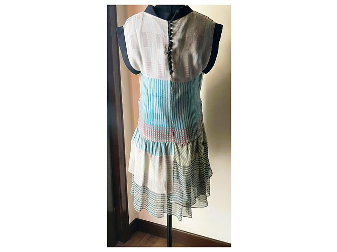 Autre Marque Wunderschönes Seidenkleid der Marke RAASTA Größe S neu Mehrfarben - Ansicht 2