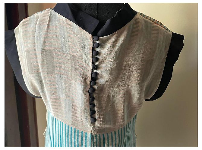 Autre Marque Wunderschönes Seidenkleid der Marke RAASTA Größe S neu Mehrfarben - Ansicht 6
