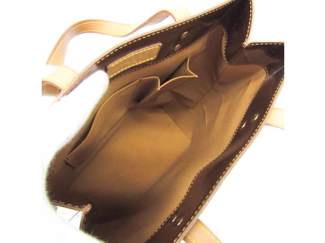 Borsa Louis Vuitton Monogram Vernis Reade MM Bronzo - vista 4