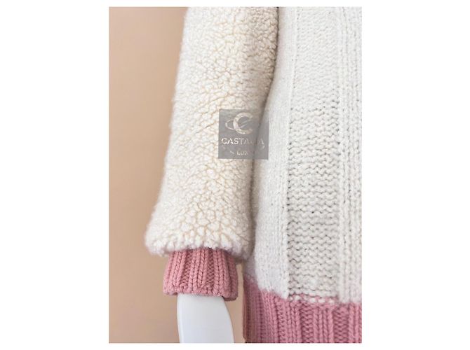 Chanel Cashmere-Pullover mit Teddyärmeln im Cara Delevingne-Stil für 5K$ Creme - Ansicht 10