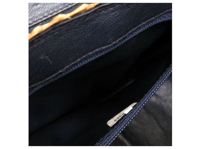 Borsa a spalla in paglia e pelle blu navy Chanel - vista 9