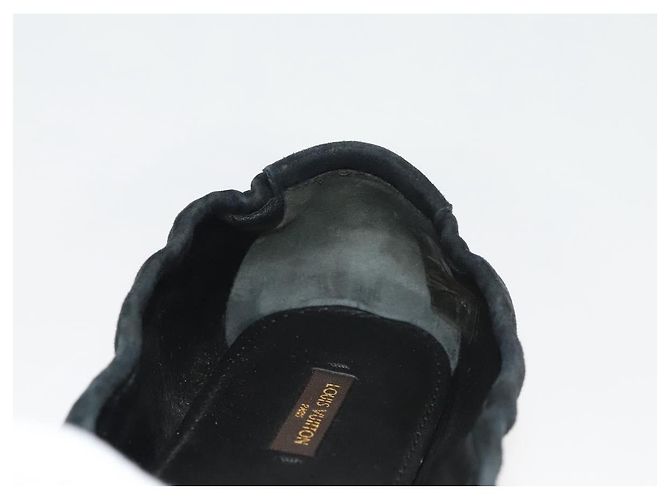 LOUIS VUITTON Décolleté in Suede Nero LV Auth bs25699 - vista 15