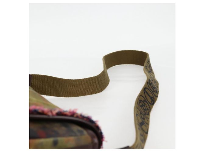 Borsa a spalla CHANEL ricamata graffiti in tela e pelle khaki CC Auth yk18413SM Cachi - vista 14