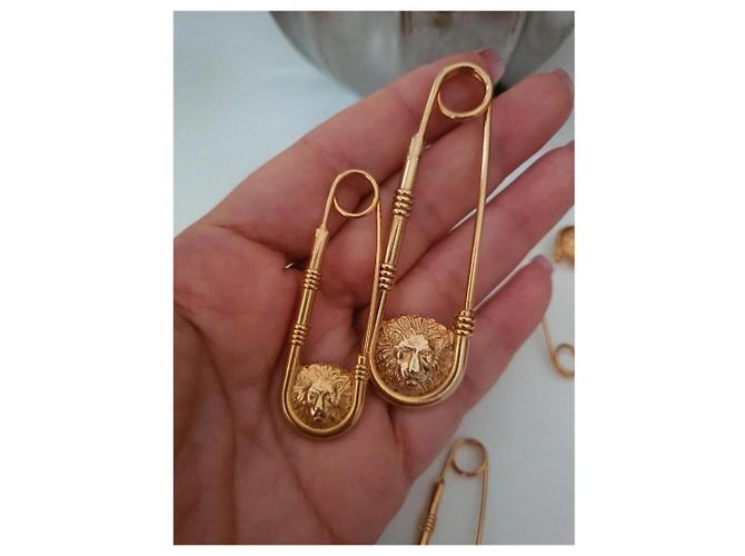 broche VERSACE banhado a ouro - vista 4