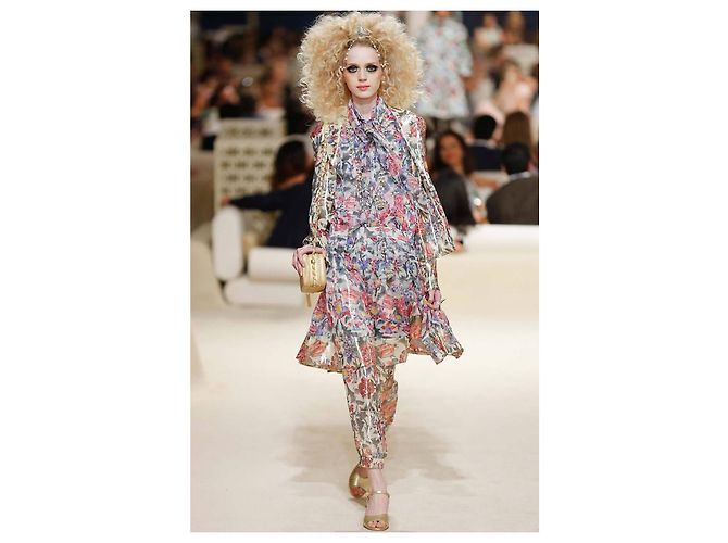 Chanel Camiseta Kaleidoscope CC Logo París / Dubái 38 FR Multicolor - vista 4