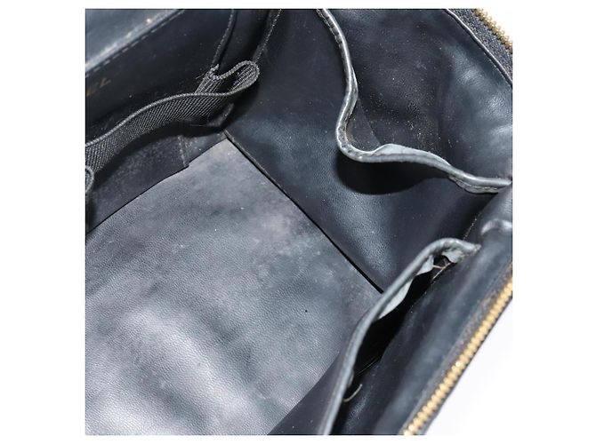 CHANEL Matelassé Vanity Pouch Smalto Nero Oro CC Auth bs26105 D'oro - vista 20