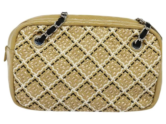 Borsa a Spalla con Catena CHANEL Smalto Beige CC Auth 125492 - vista 2