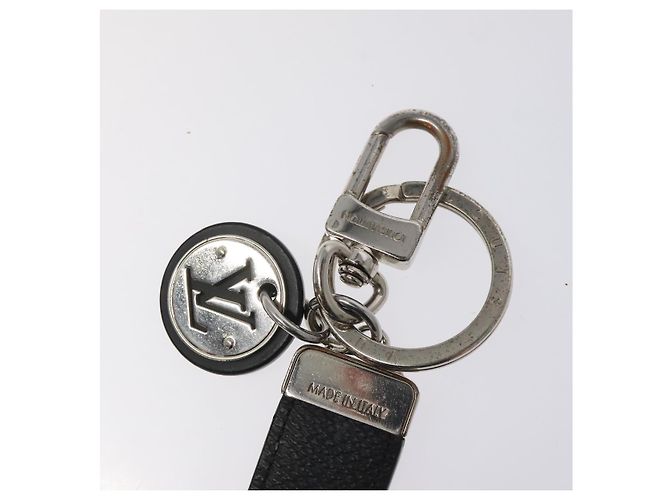 LOUIS VUITTON Monogram Eclipse Llavero Neo LV Club Charm M69475 Auth BD2261 Monograma - vista 2